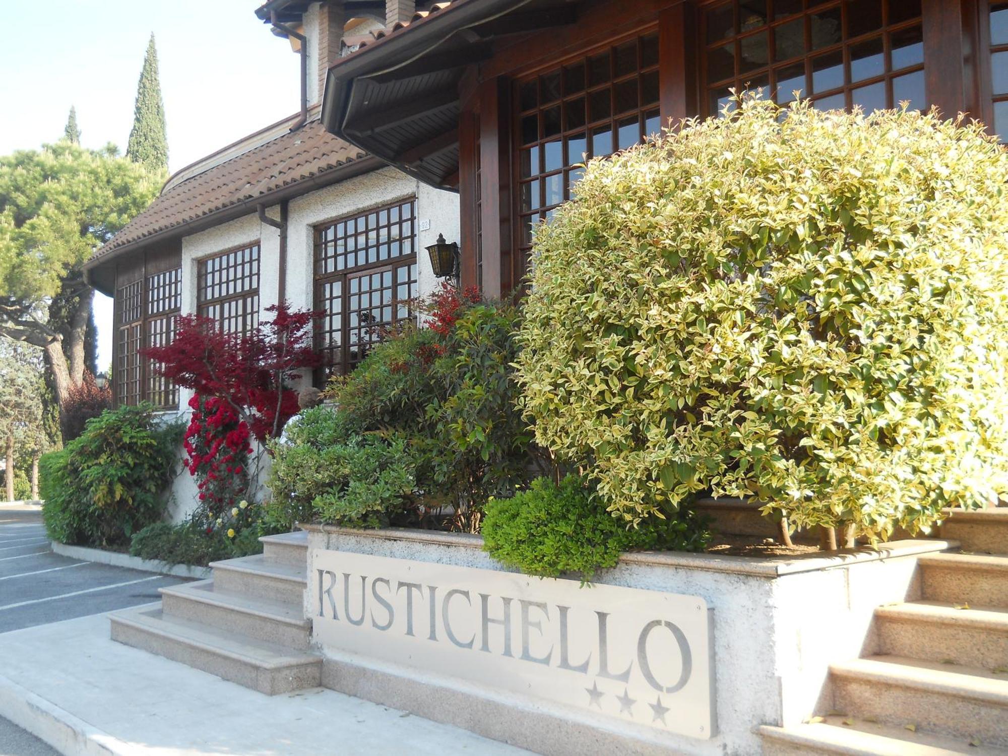 Hotel Il Rustichello لوناتو المظهر الخارجي الصورة