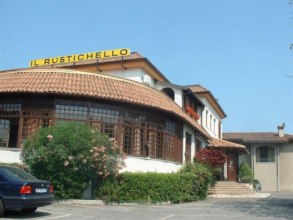 Hotel Il Rustichello لوناتو المظهر الخارجي الصورة
