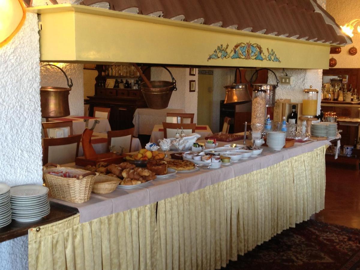 Hotel Il Rustichello لوناتو المظهر الخارجي الصورة